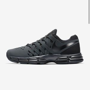 Men’s Nike Lunar Fingertrap TR